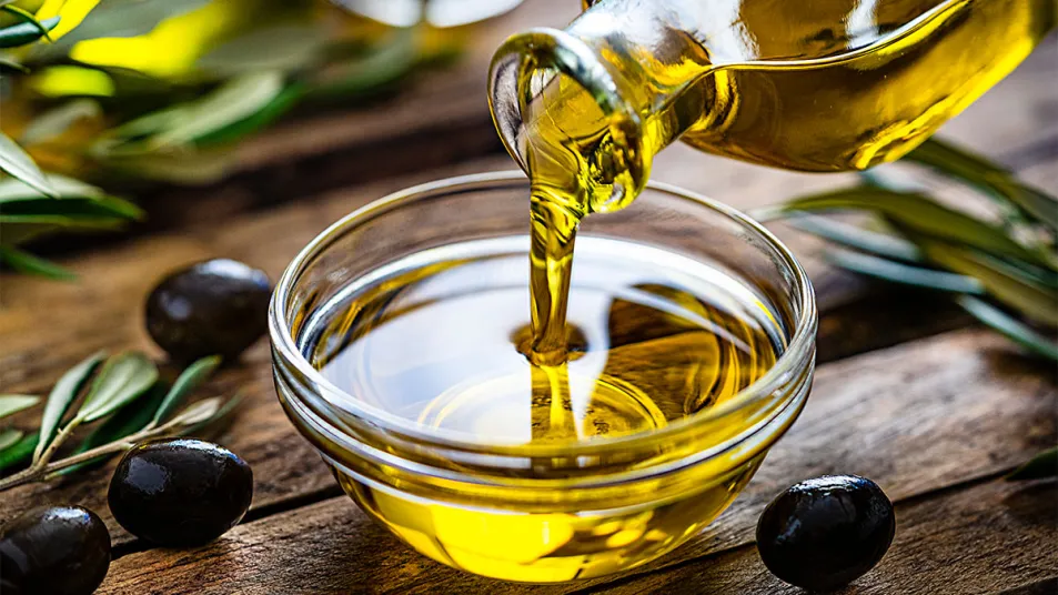 5 Best Hair Oils for Dry Hair