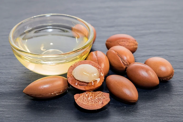 5 Best Hair Oils
